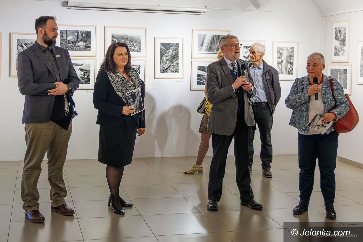 Jelenia Góra: Wystawa zdjęć włoskich fotografów w Muzeum Karkonoskim