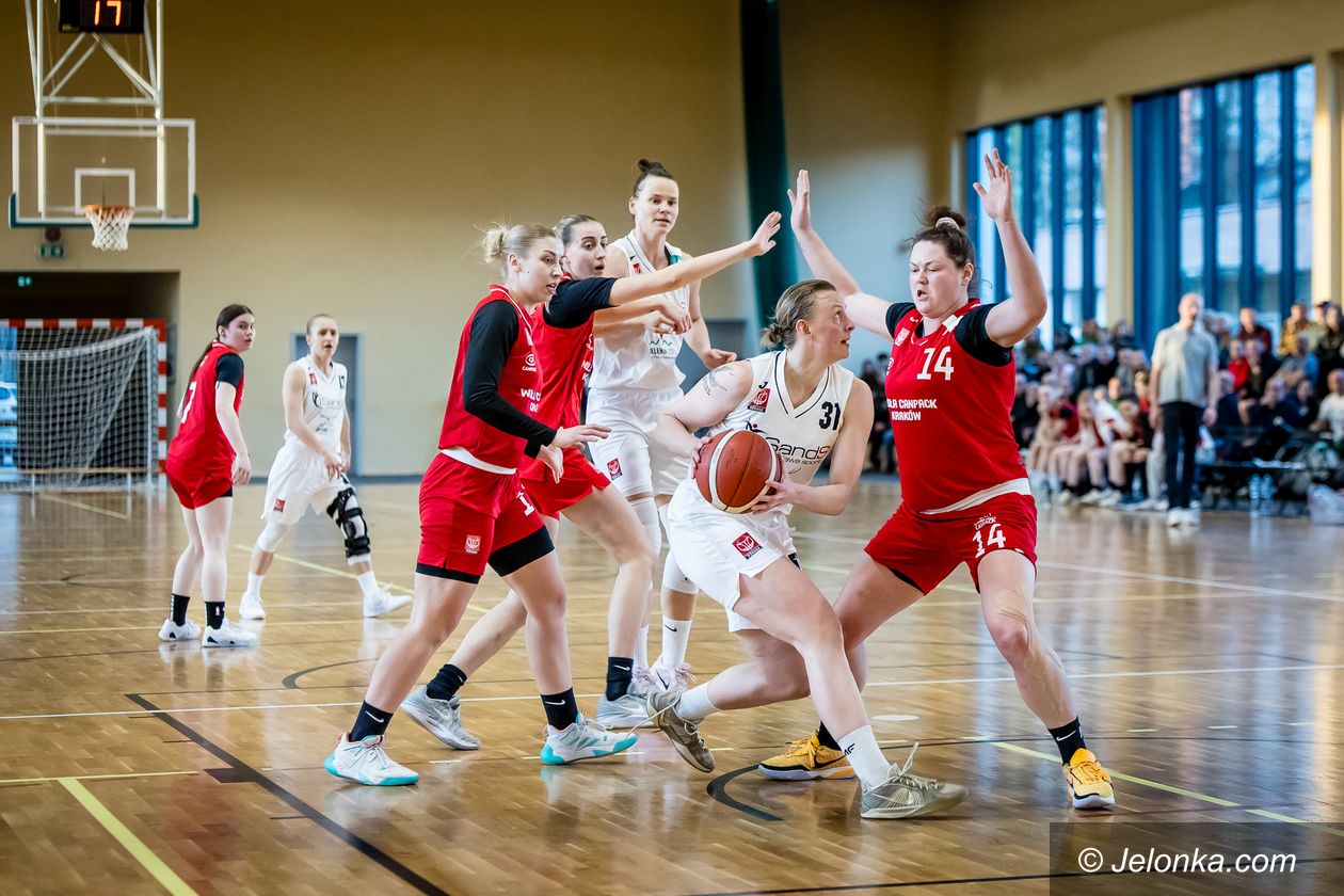 Jelenia Góra: Rozbijamy w pył wielokrotne mistrzynie Polski!