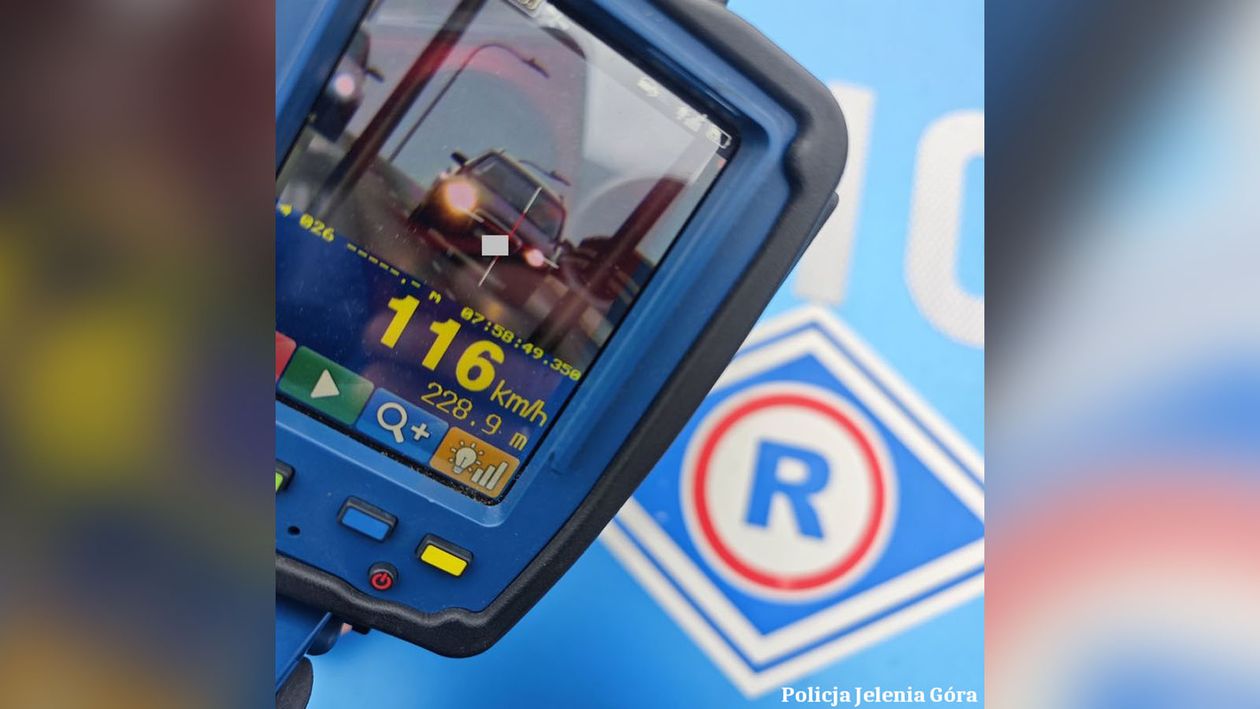 Jelenia Góra: Jechał jak wariat – 116 km/h przez miasto!