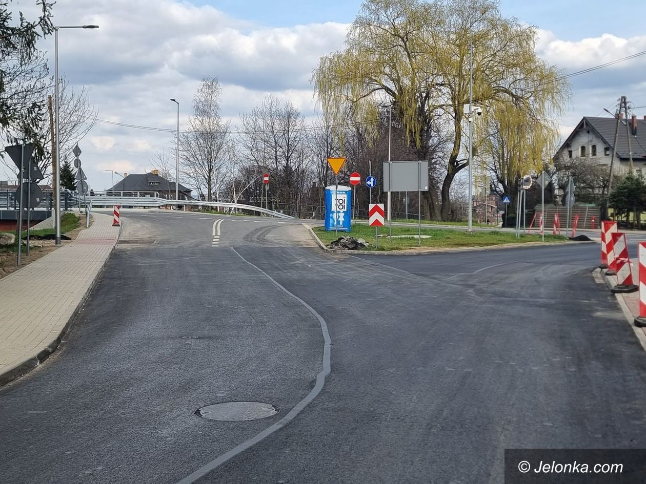 Piechowice: Trwa przebudowa ulicy przy wiadukcie