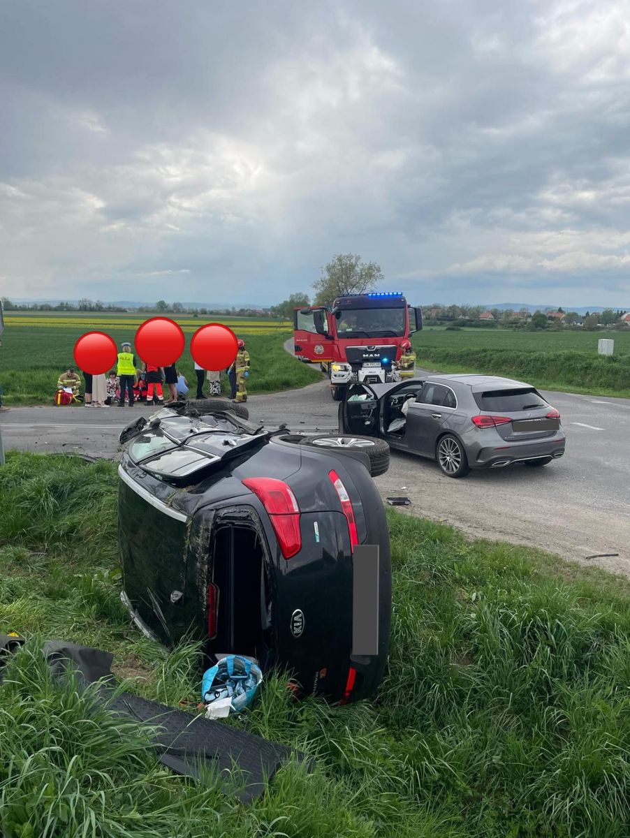 Dolny Śląsk: Samochód sam wezwał służby