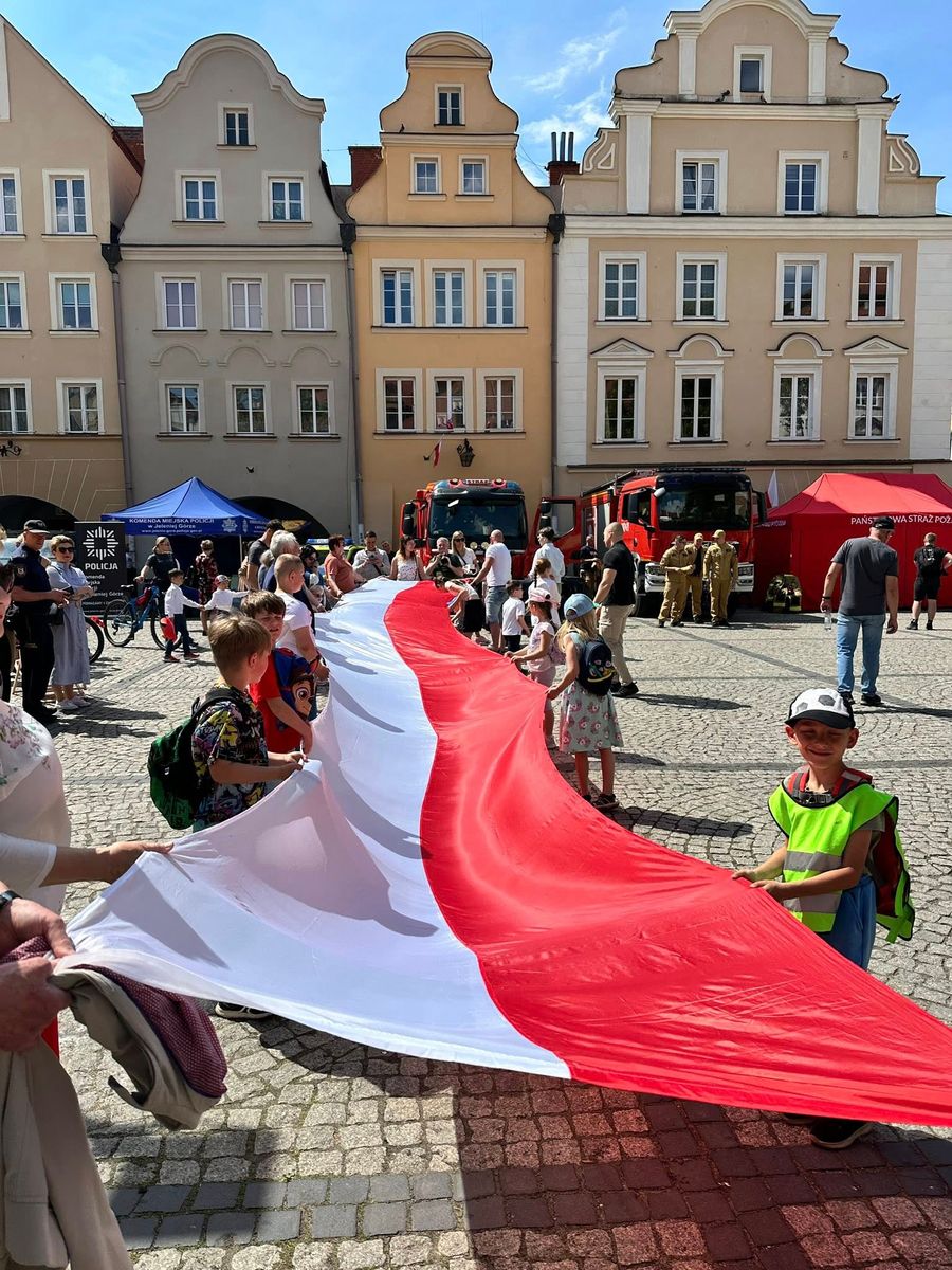 Polska: 2 maja – Dzień Flagi – również w Jeleniej Górze