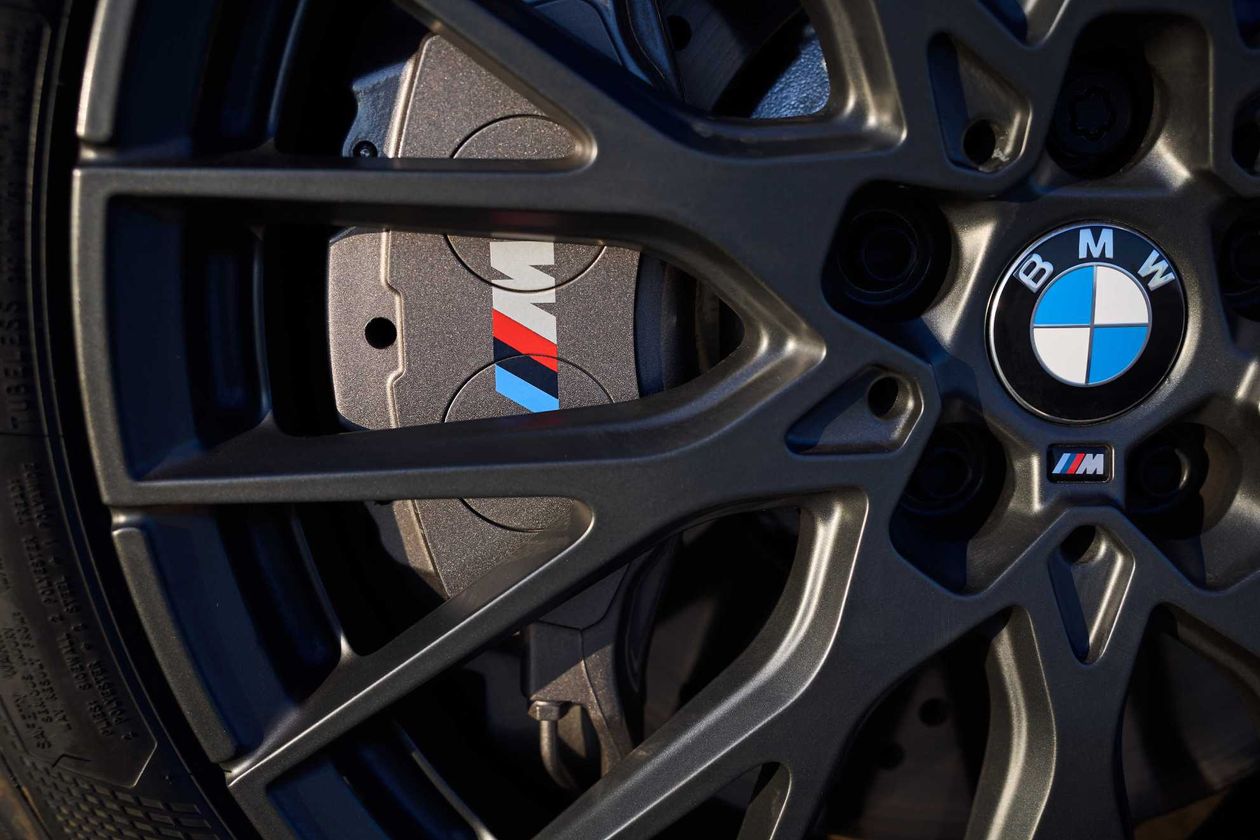 Polska: Jak wygląda praca w Serwisie Dealera BMW? Kulisy stanowiska mechanika