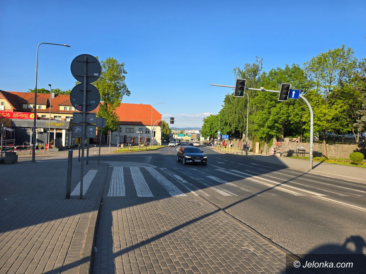 Jelenia Góra: Podwale – miejsce odpoczynku, pamięci i… posiłków