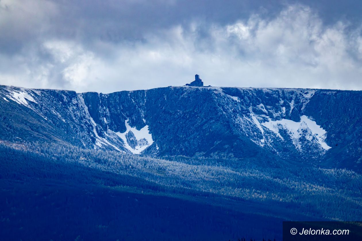 Karkonosze: Majowa niespodzianka w Karkonoszach – spadł śnieg