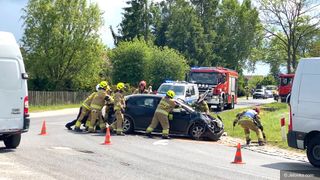 Groźne zderzenie busa i Hondy