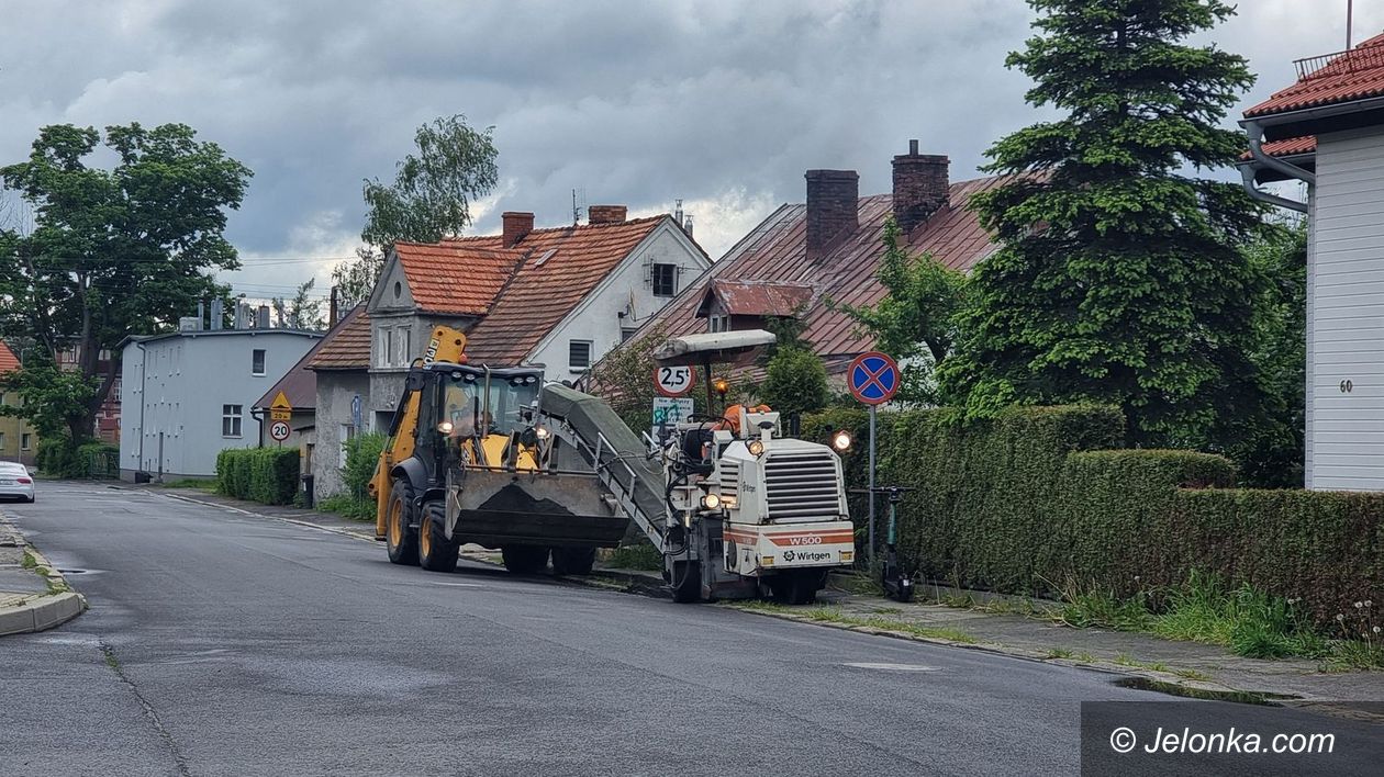 Cieplice: Chodniki w remoncie