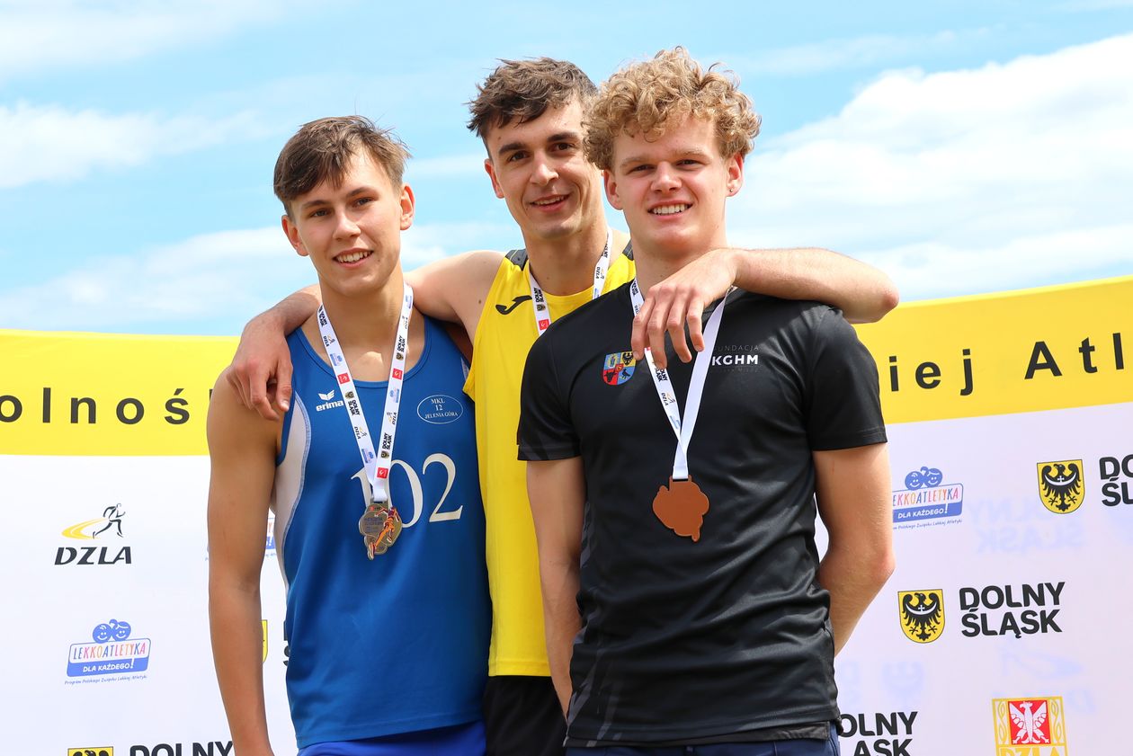 Jelenia Góra: Nasi lekkoatleci z życiówkami i medalami