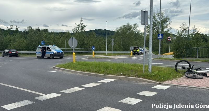 Jelenia Góra: 84–latek potrącony na Krakowskiej