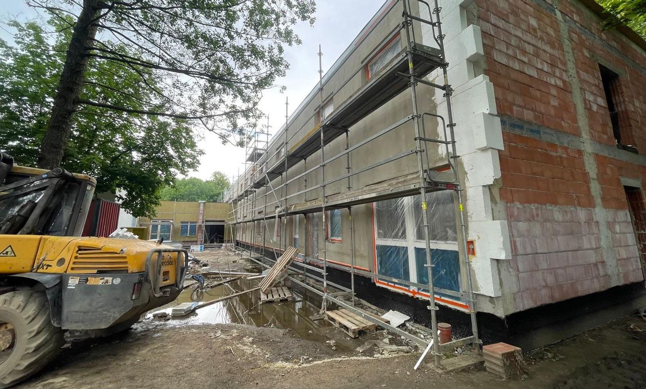 Sobieszów: Senioralne centrum rośnie w oczach