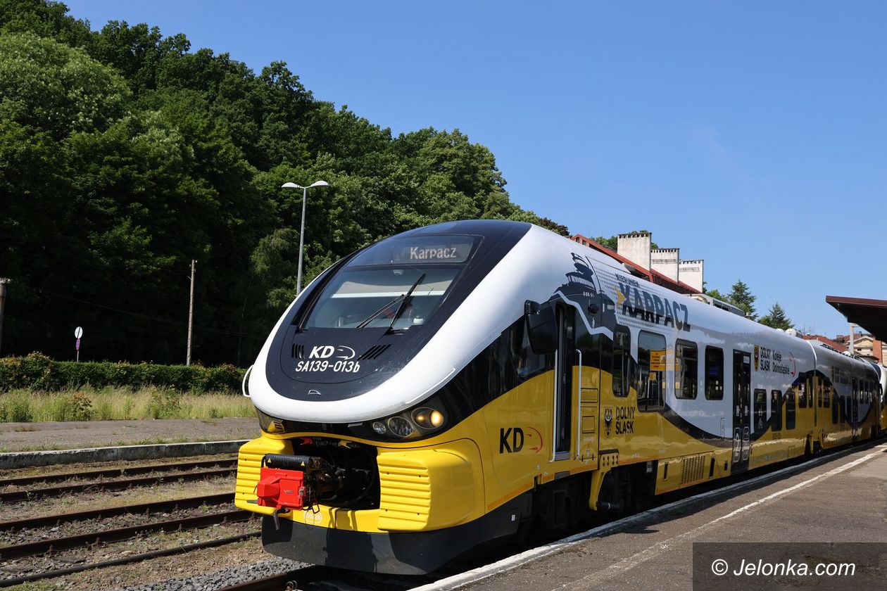 Jelenia Góra: Rozkład letni z pociągiem do Karpacza