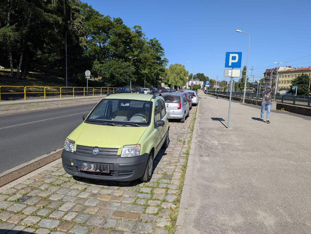 Jelenia Góra: Nieprawidłowe parkowanie znów na celowniku