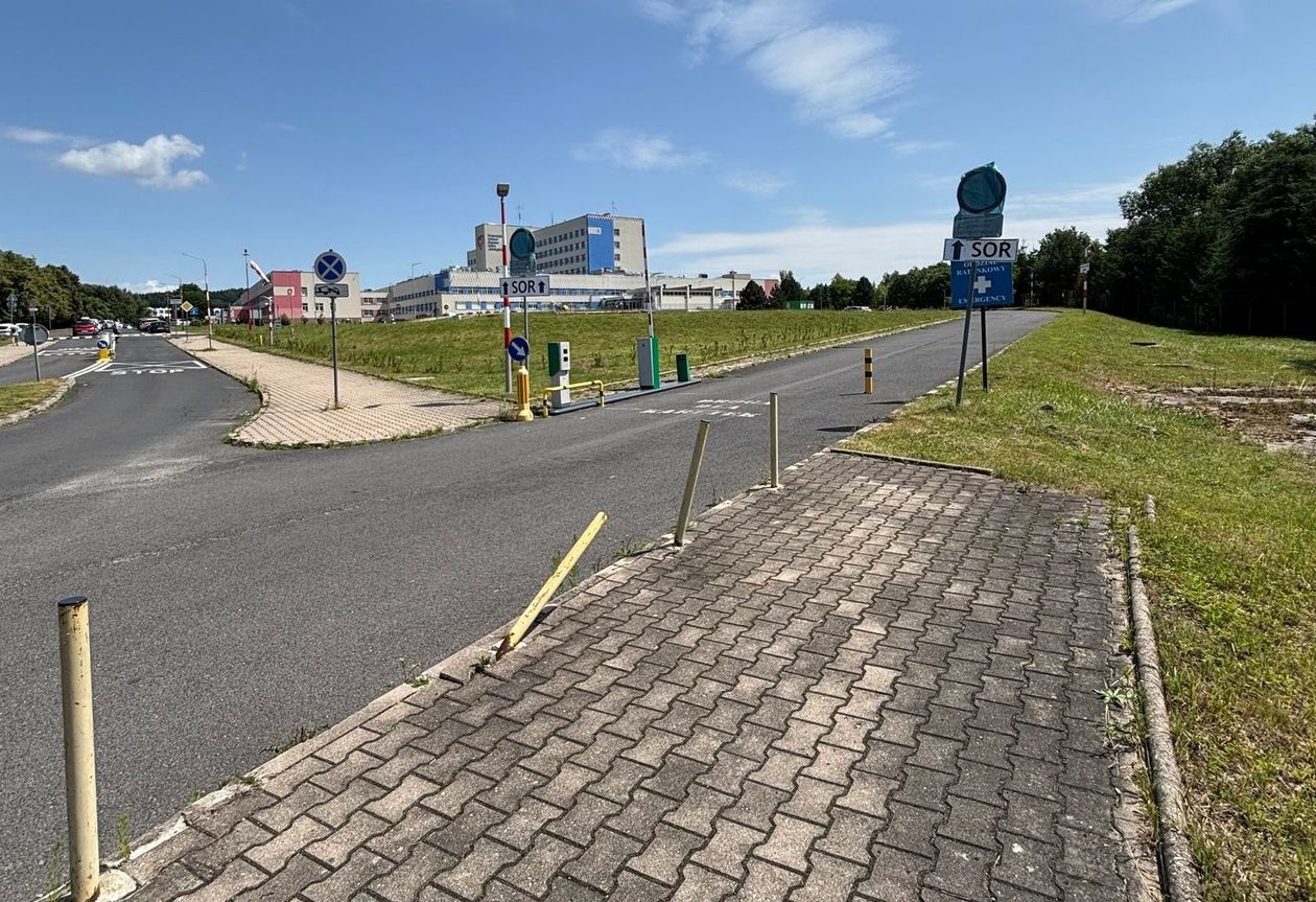 Jelenia Góra: Utrudniony dojazd od oddziału ratunkowego