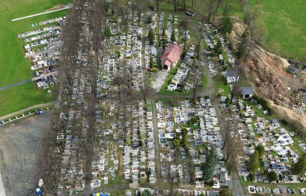Mysłakowice: Dach kaplicy do łatania