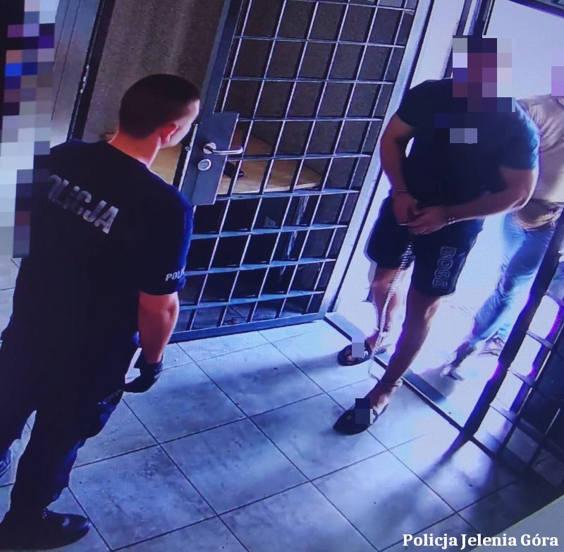 Jelenia Góra: 44–latek zatrzymany za usiłowanie zabójstwa