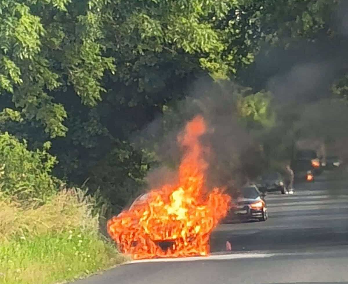 Jasiowa Dolina: W Jasiowej Dolinie spalił się samochód