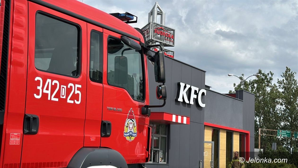 Jelenia Góra: Paliło się w KFC