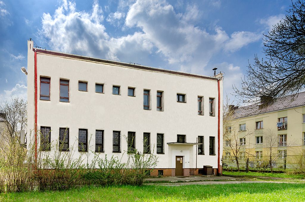 Polska: Budynek usługowy – jak inwestować z głową?