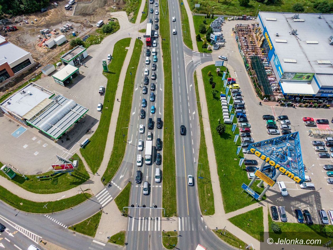 Jelenia Góra: 2,5 mln zł za działkę po stacji paliw BP