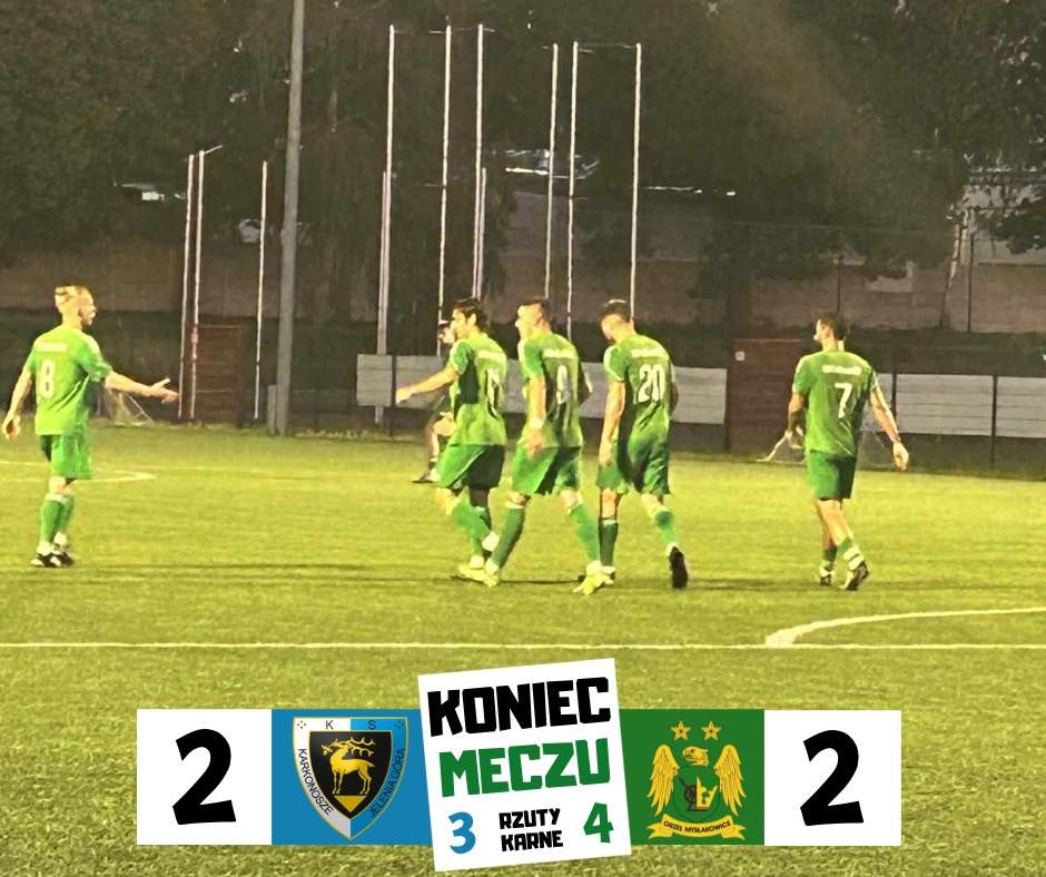Jelenia Góra: Wyszarpali remis, a potem ograli rywali w karnych