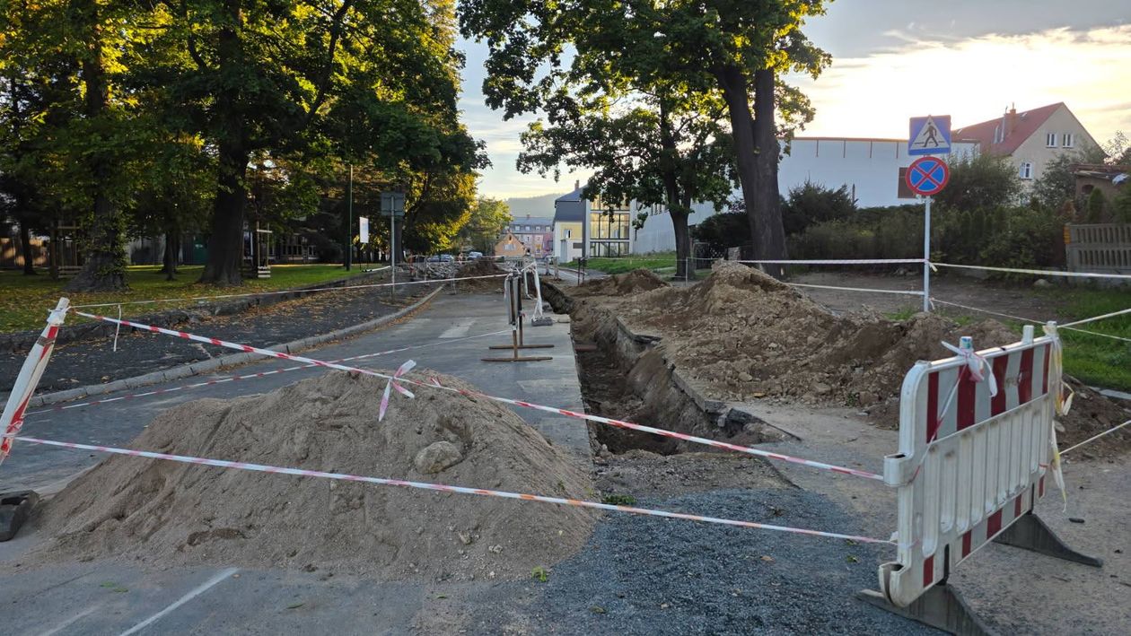 Kowary: Dworcowa: prace idą pełną parą