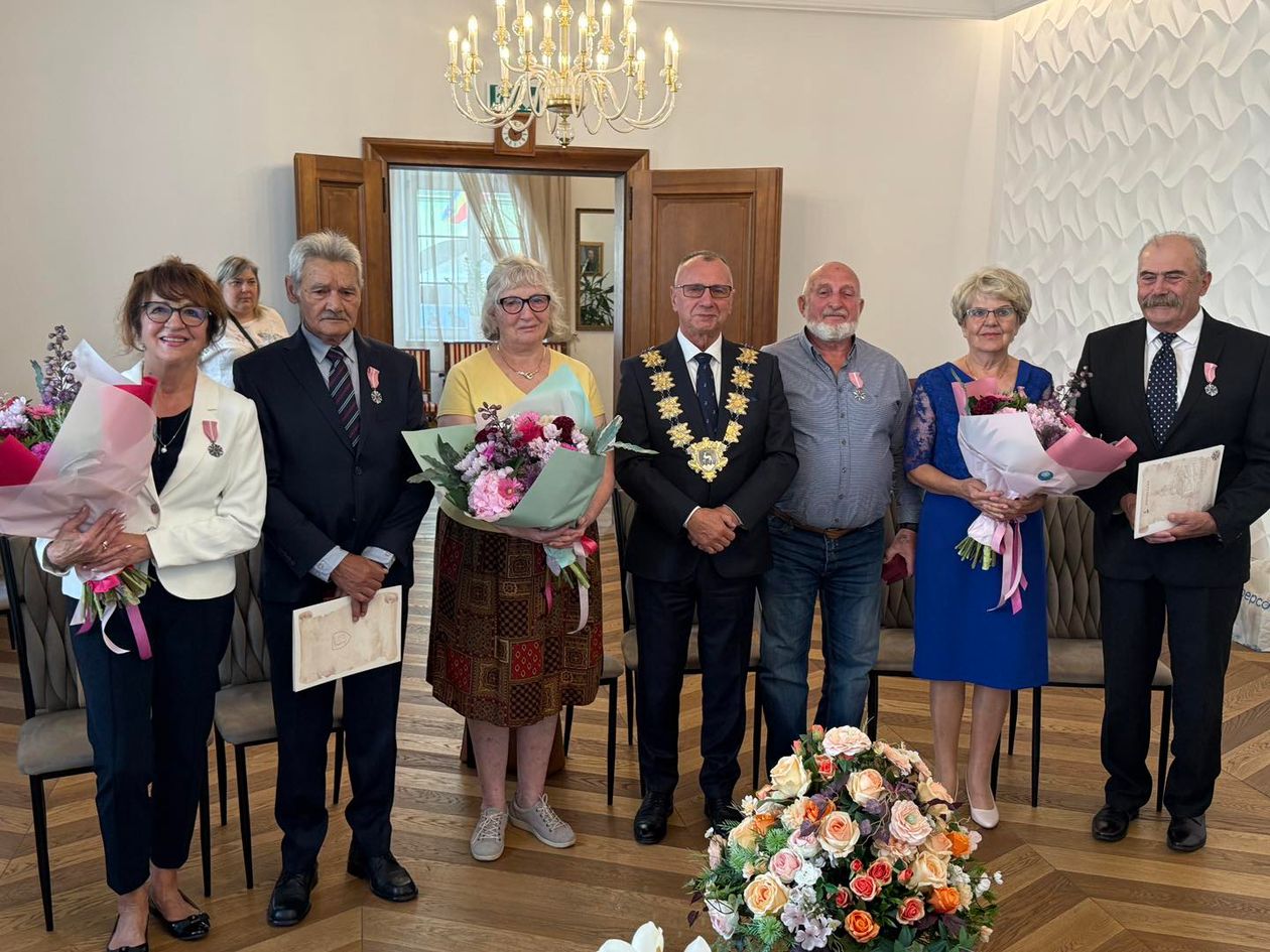 Jelenia Góra: Medale na Złote Gody