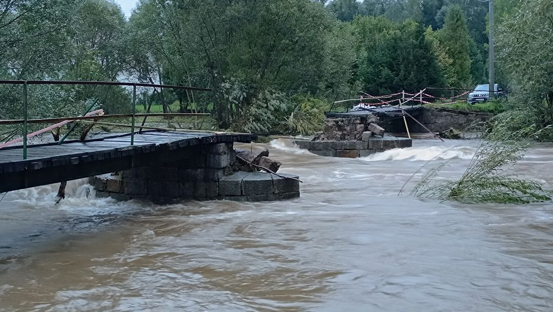 Janowice Wielkie: Zerwany most niebawem zostanie odbudowany