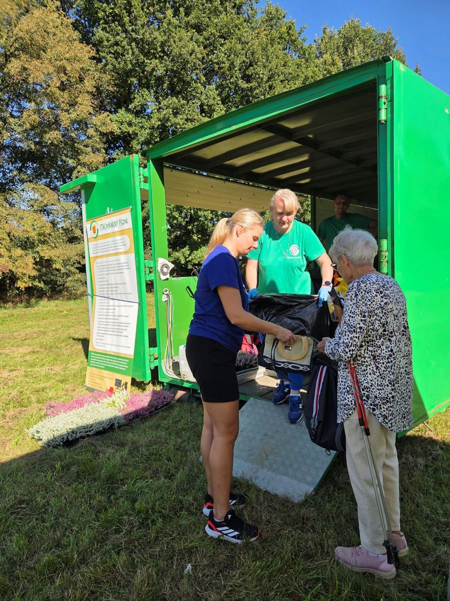 Jelenia Góra: Blisko 4 tysiące osób sprzątało Jelenią Górę