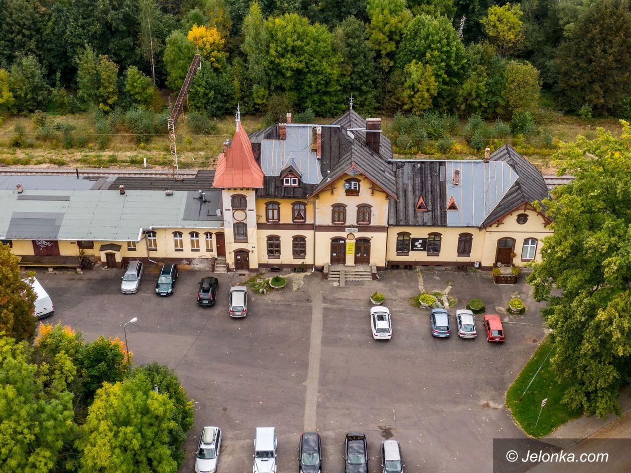 Jelenia Góra: Dworce w regionie z szansą na odbudowę