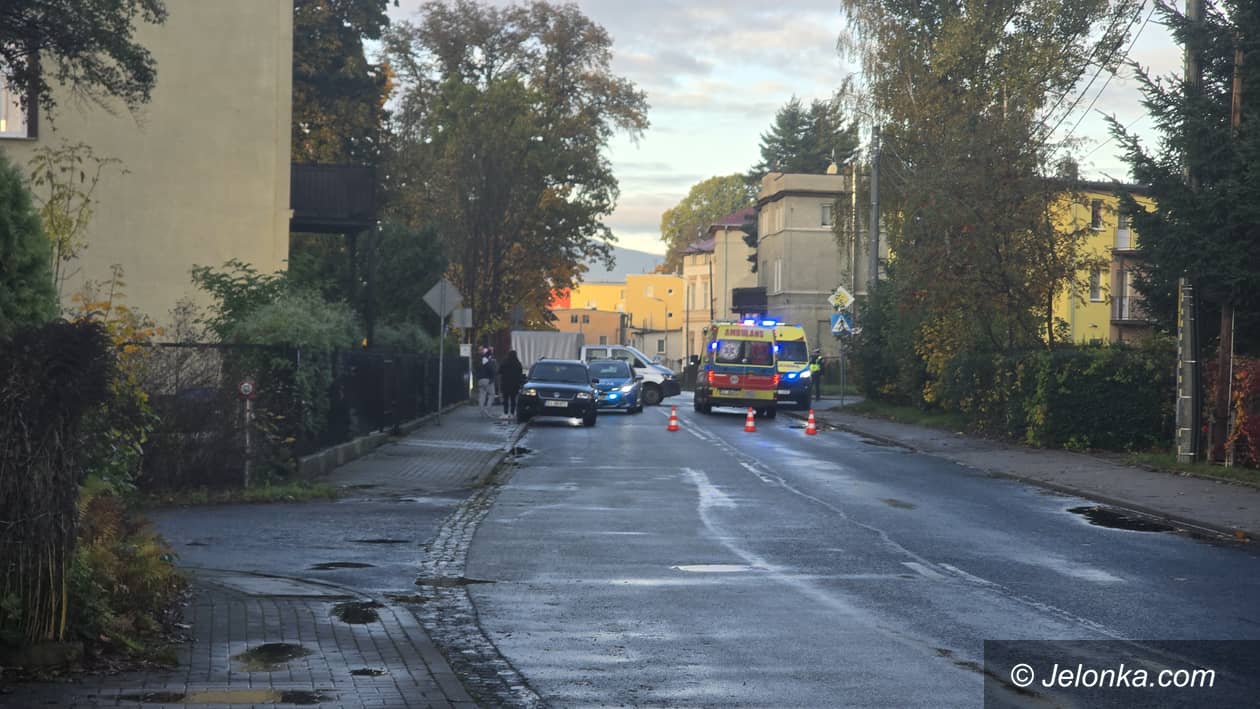 Jelenia Góra: Potrącenie kobiety z 2–ką dzieci