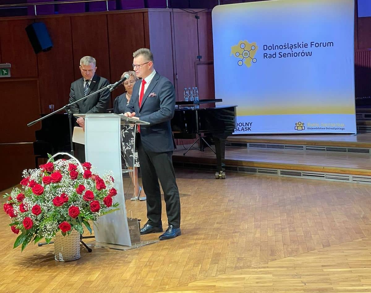 Jelenia Góra: Seniorzy radzili w filharmonii