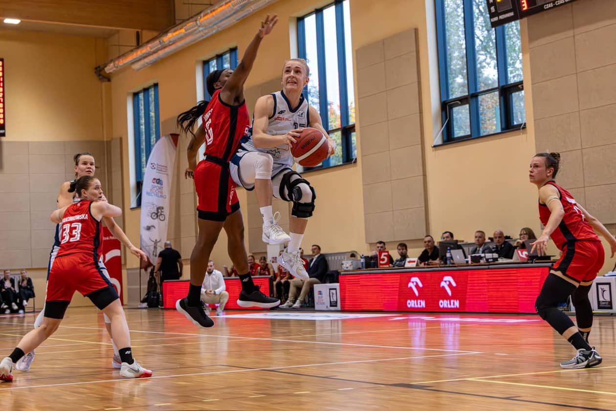 Jelenia Góra: Na tapecie kolejna potęga. Będzie LIVE