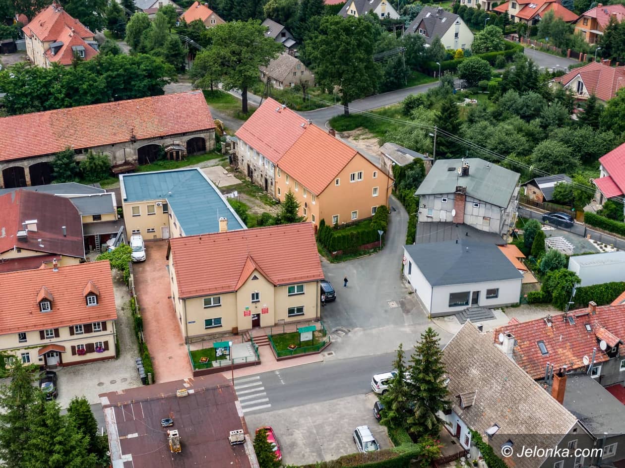 Jeżów Sudecki: Woda wciąż ich zalewa