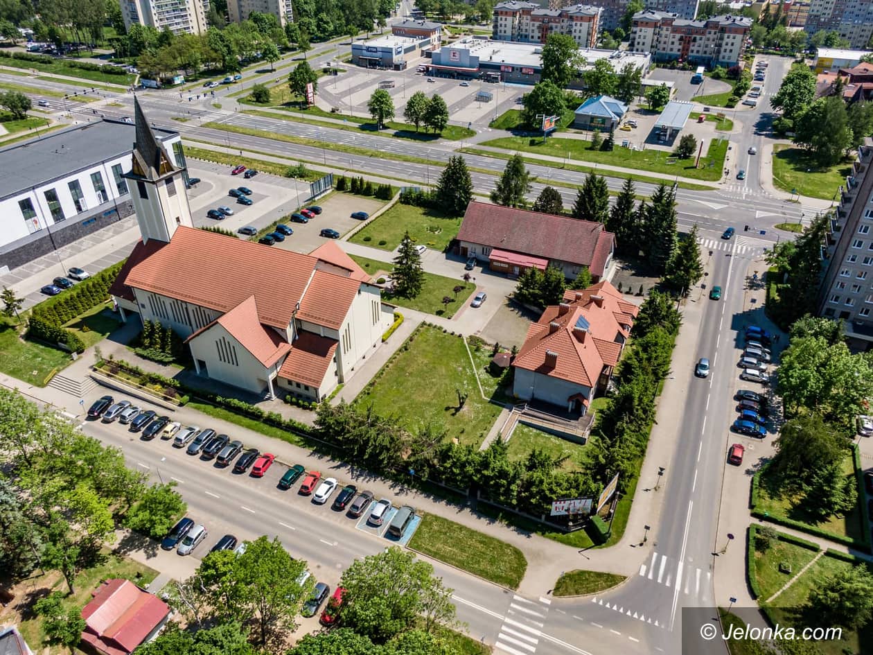 Jelenia Góra: W kościele na Zabobrzu zimniej niż na dworze