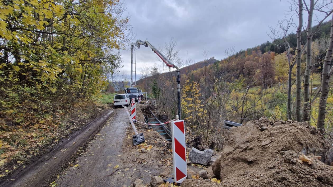 Jelenia Góra: Remont muru oporowego na Karkonoskiej