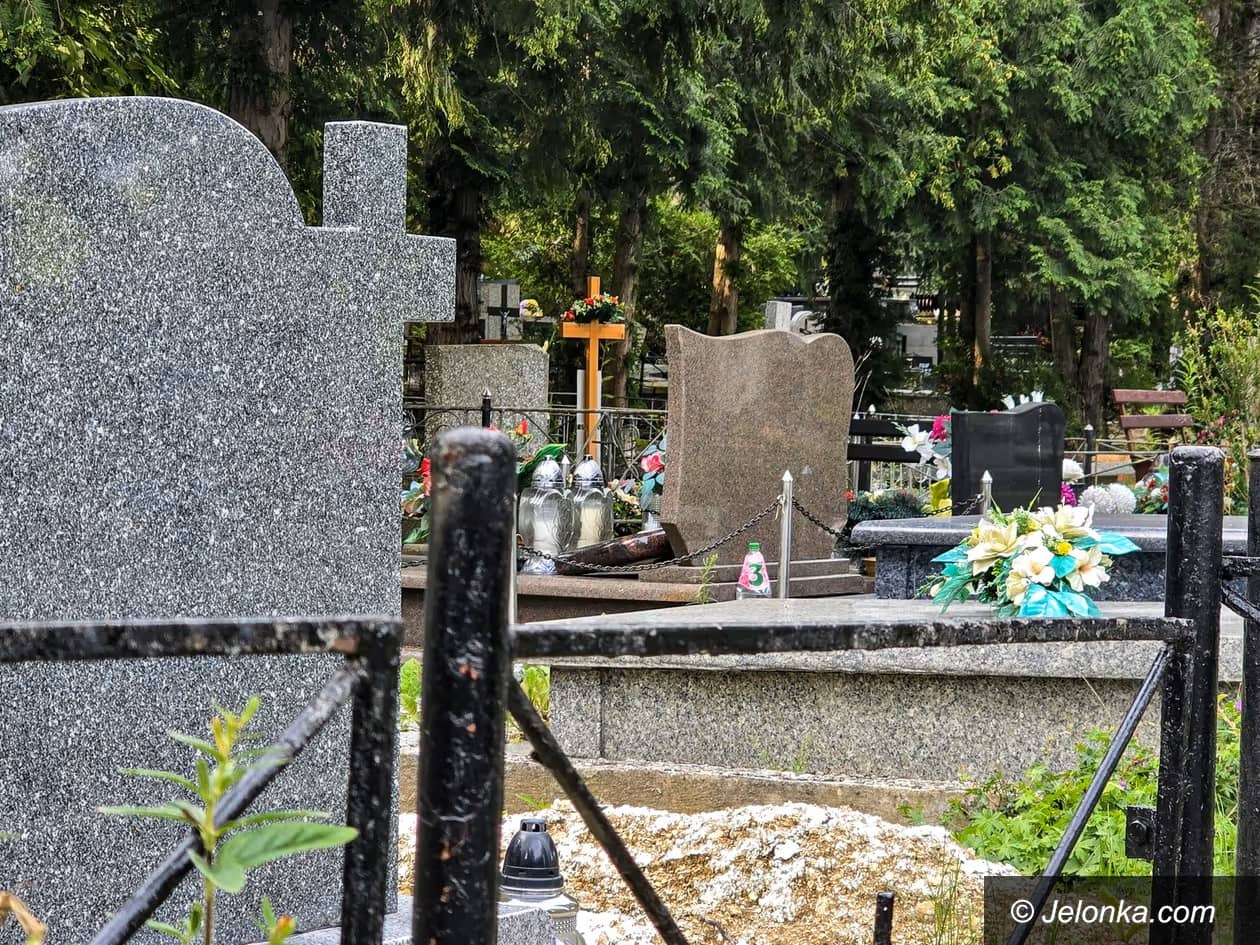 Jelenia Góra: Oni zmarli. Zapisali się w zbiorowej pamięci