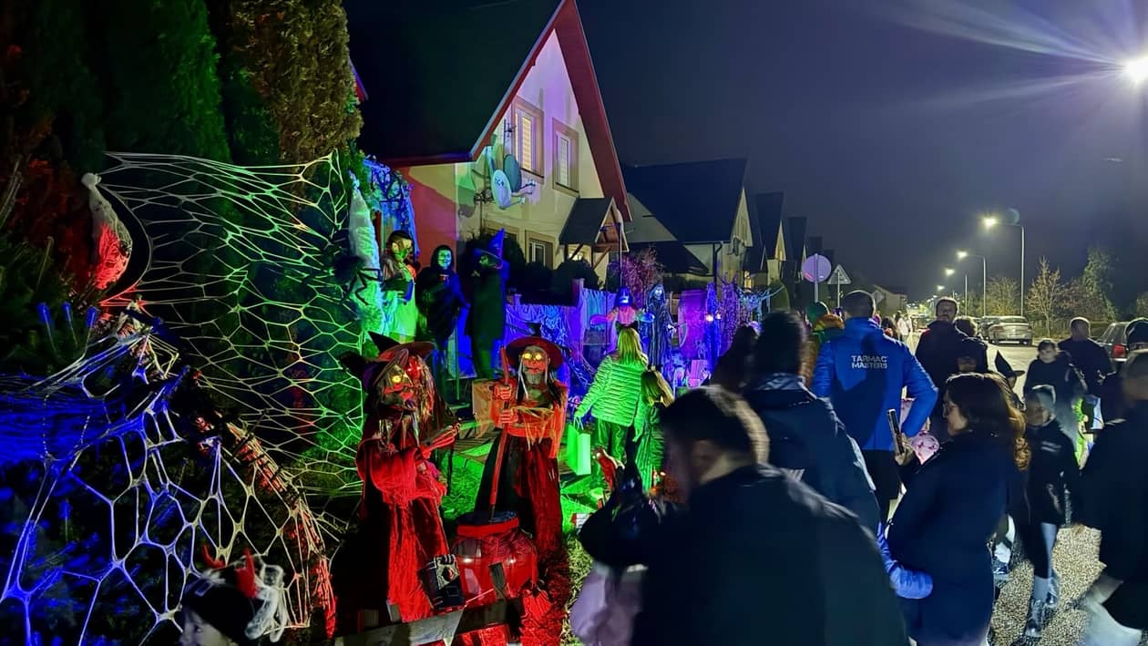 Jelenia Góra: Ozdoby na Małcużyńskiego