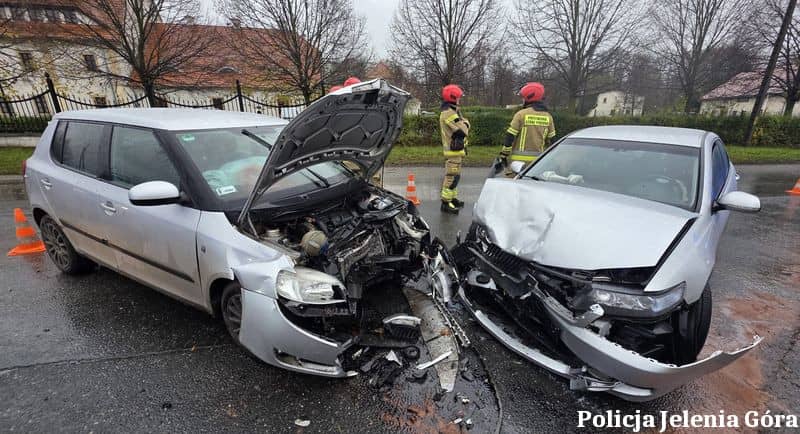 Wojanów: Groźne zdarzenie w Wojanowie – apel policji o ostrożność na śliskich drogach