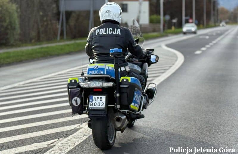 Jelenia Góra: Praca w policji – ponad 5 tys. zł dla początkujących