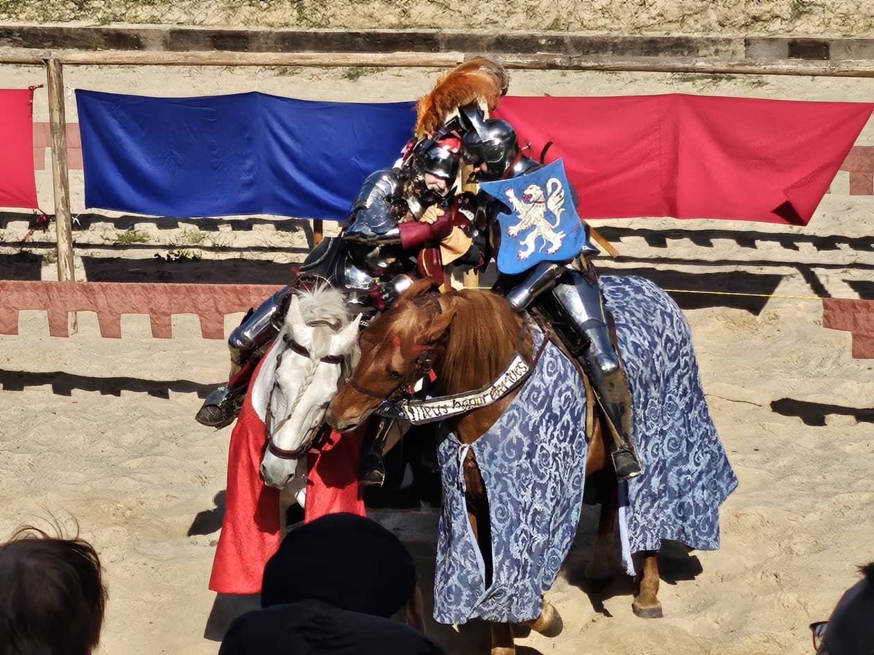 Sobieszów: Z Chojnika do Gniewu