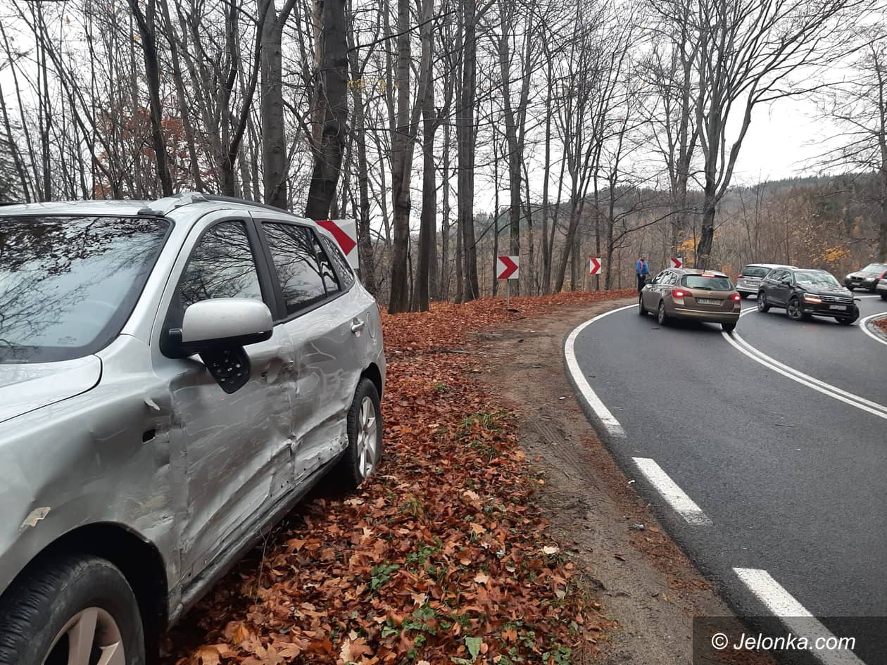 Kowary: Znowu zderzenie na Przełęczy Kowarskiej