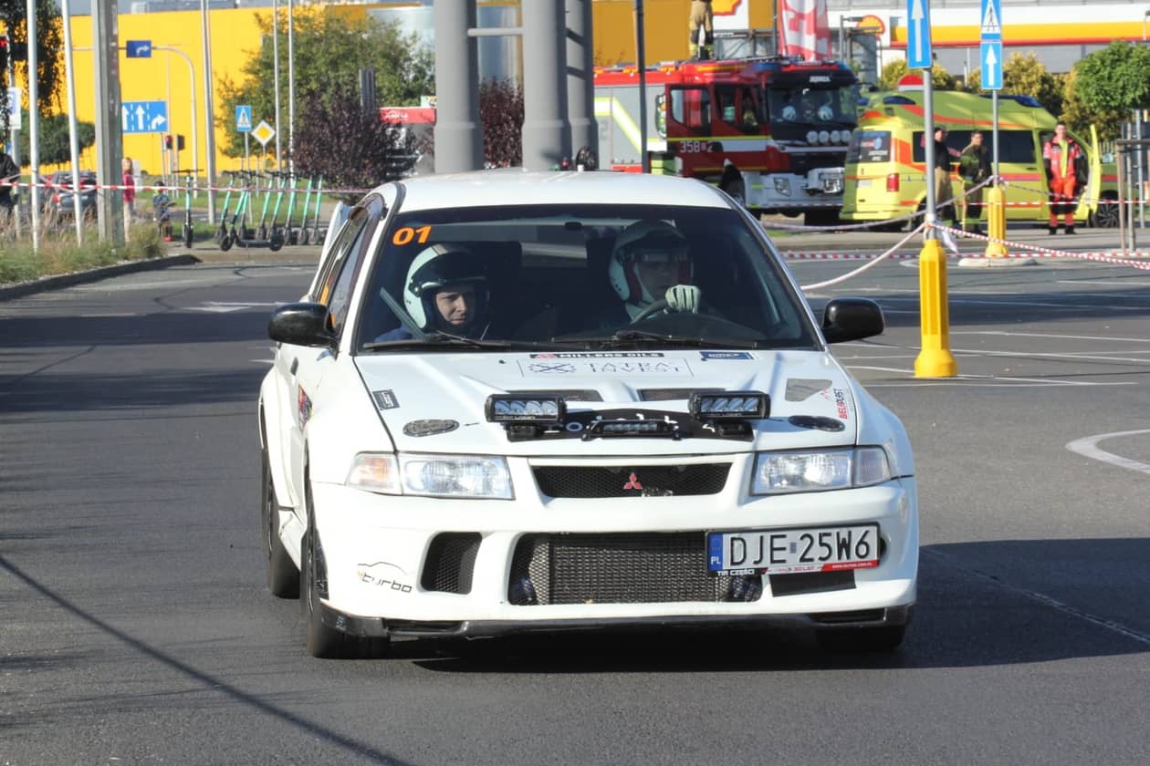 Stara Kamienica: Rajdowcy pojadą w gminie Stara Kamienica