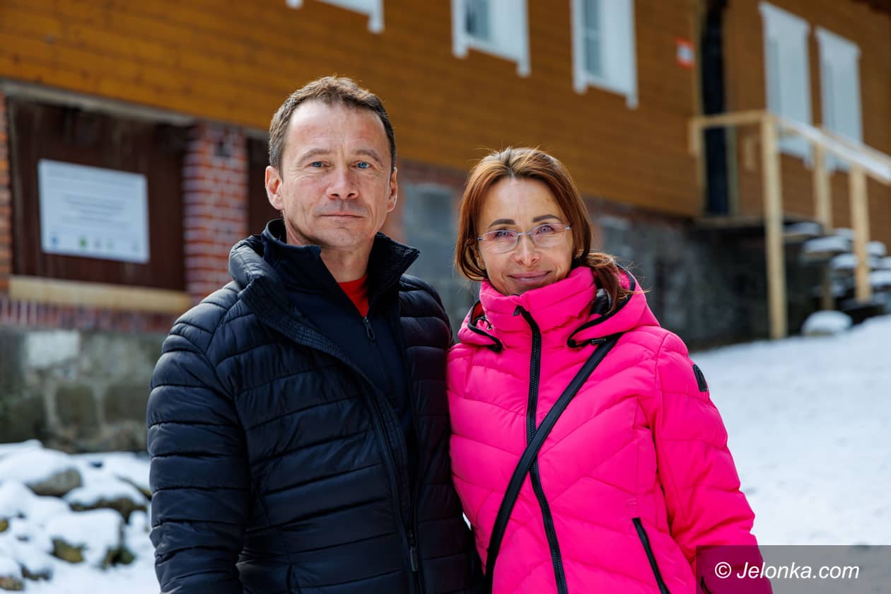 Karkonosze: Joanna i Daniel Staniszewscy kończą remonty w schronisku "Nad Łomniczką"