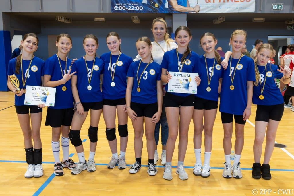 Jelenia Góra: Drużynowo SP 15 i SP 3, indywidualnie Wiktoria oraz Fabian