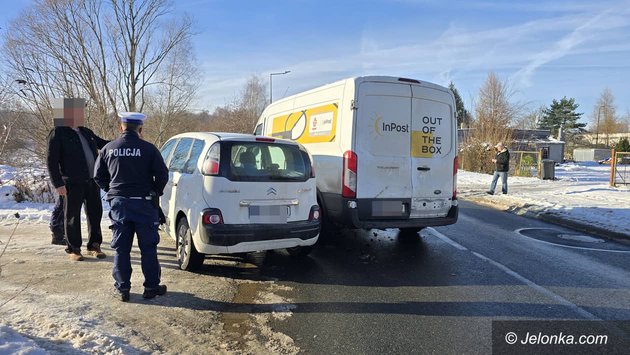 Jelenia Góra: Kurierski Ford kontra Citroen