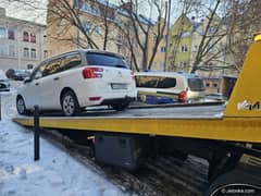 Codziennie 5–6 samochodów trafia na lawetę