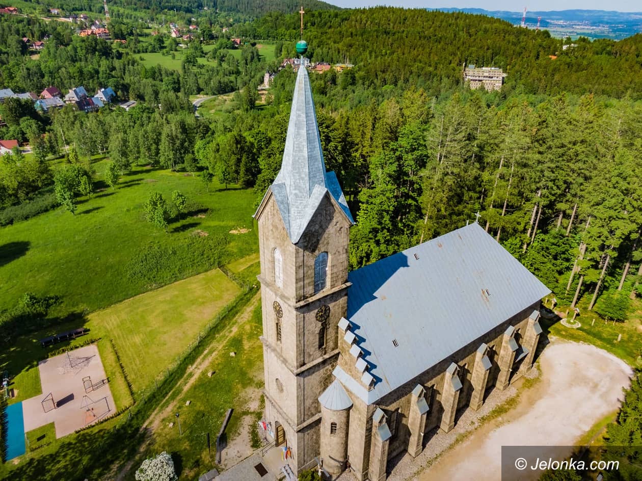Szklarska Poręba: Kasa na kościoły
