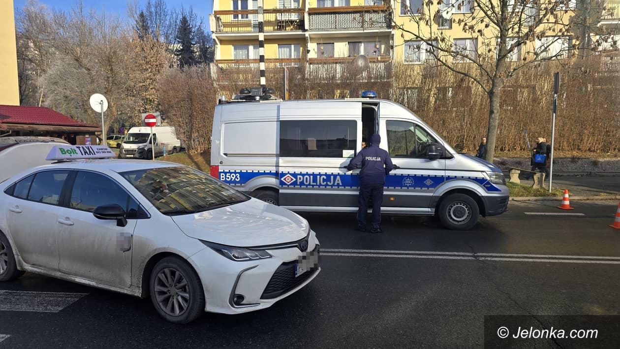 Jelenia Góra: Potrącenie na pasach na Bacewicz