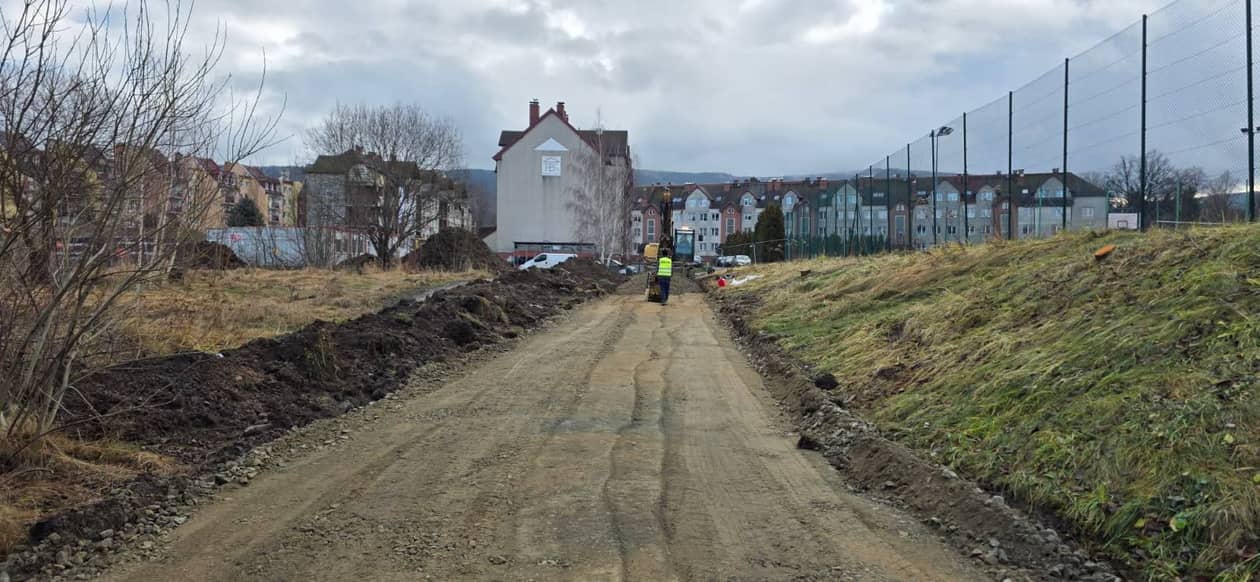 Kowary: Fundamenty nowego bloku TBS już gotowe