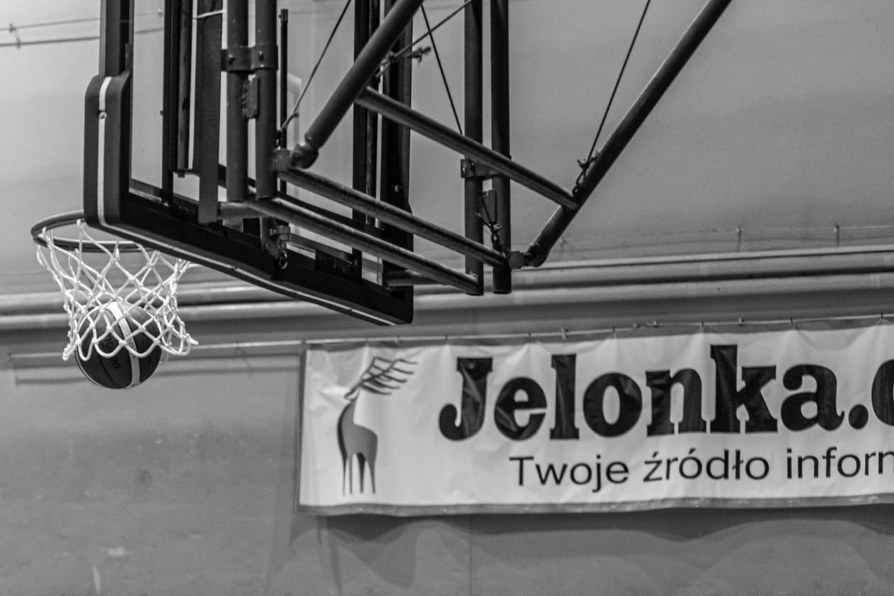 Jelenia Góra: Żałoba w mieście, mecz przełożony